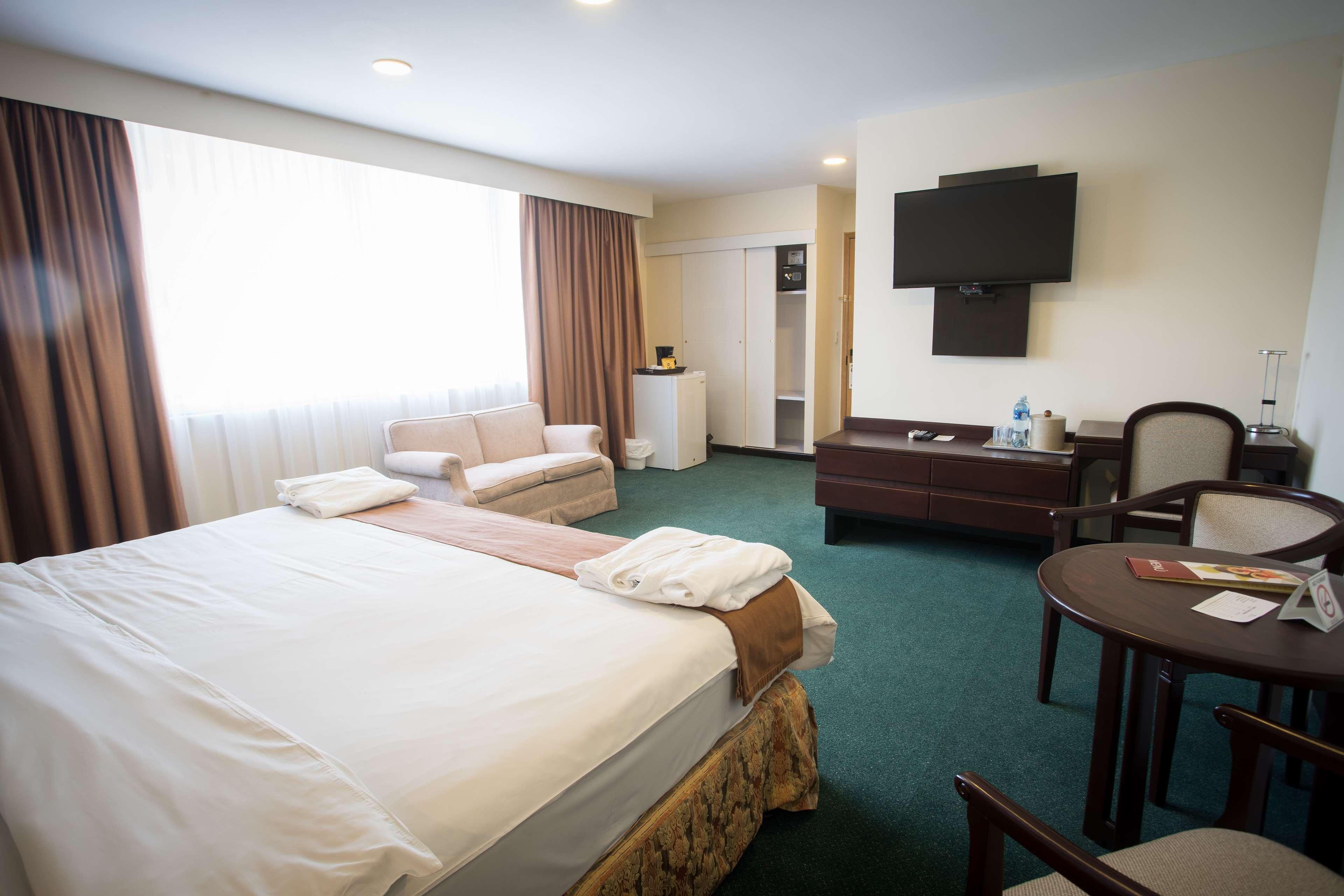 Best Western Plus - Magee Inn & Suites Ngoại thất bức ảnh