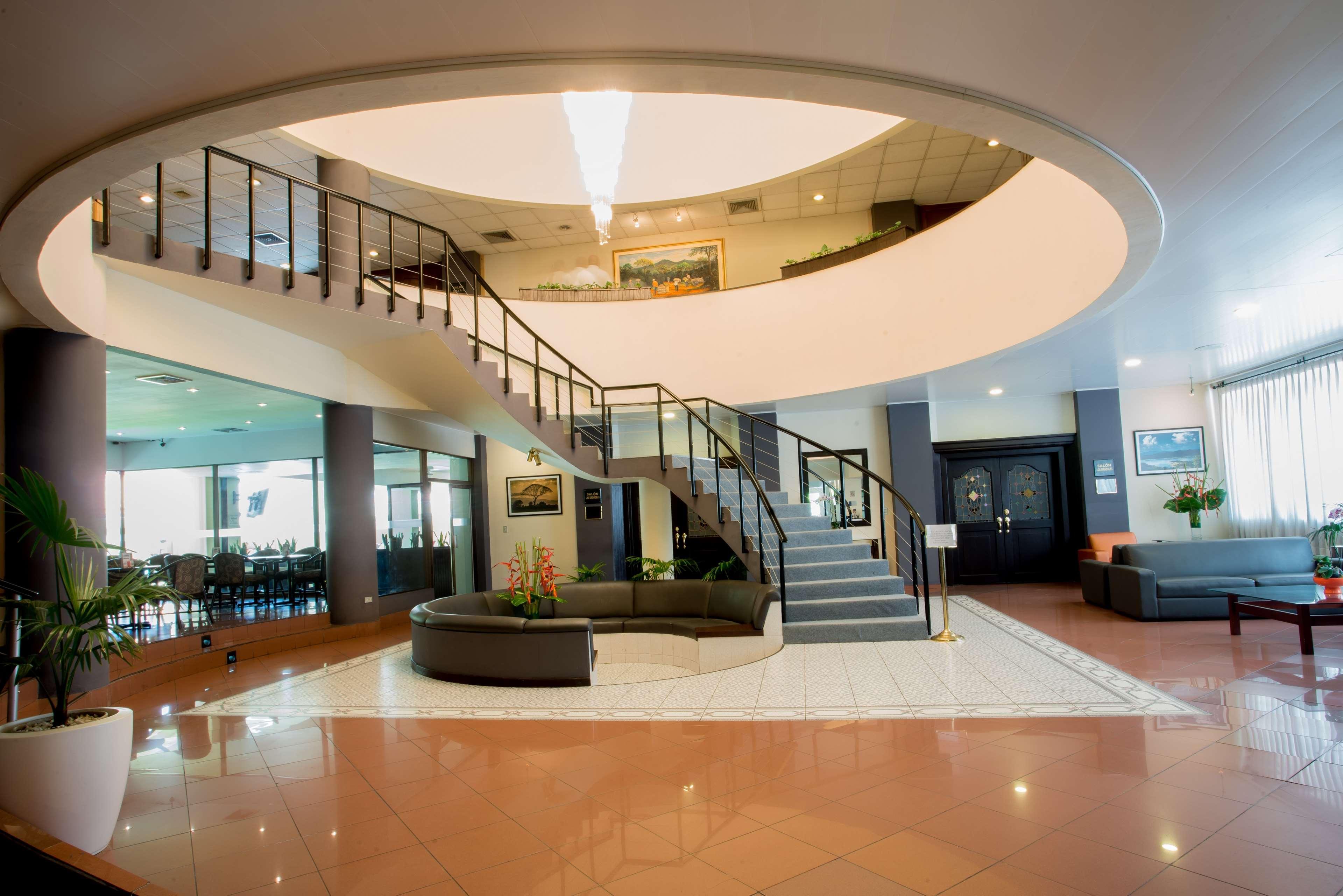 Best Western Plus - Magee Inn & Suites Ngoại thất bức ảnh