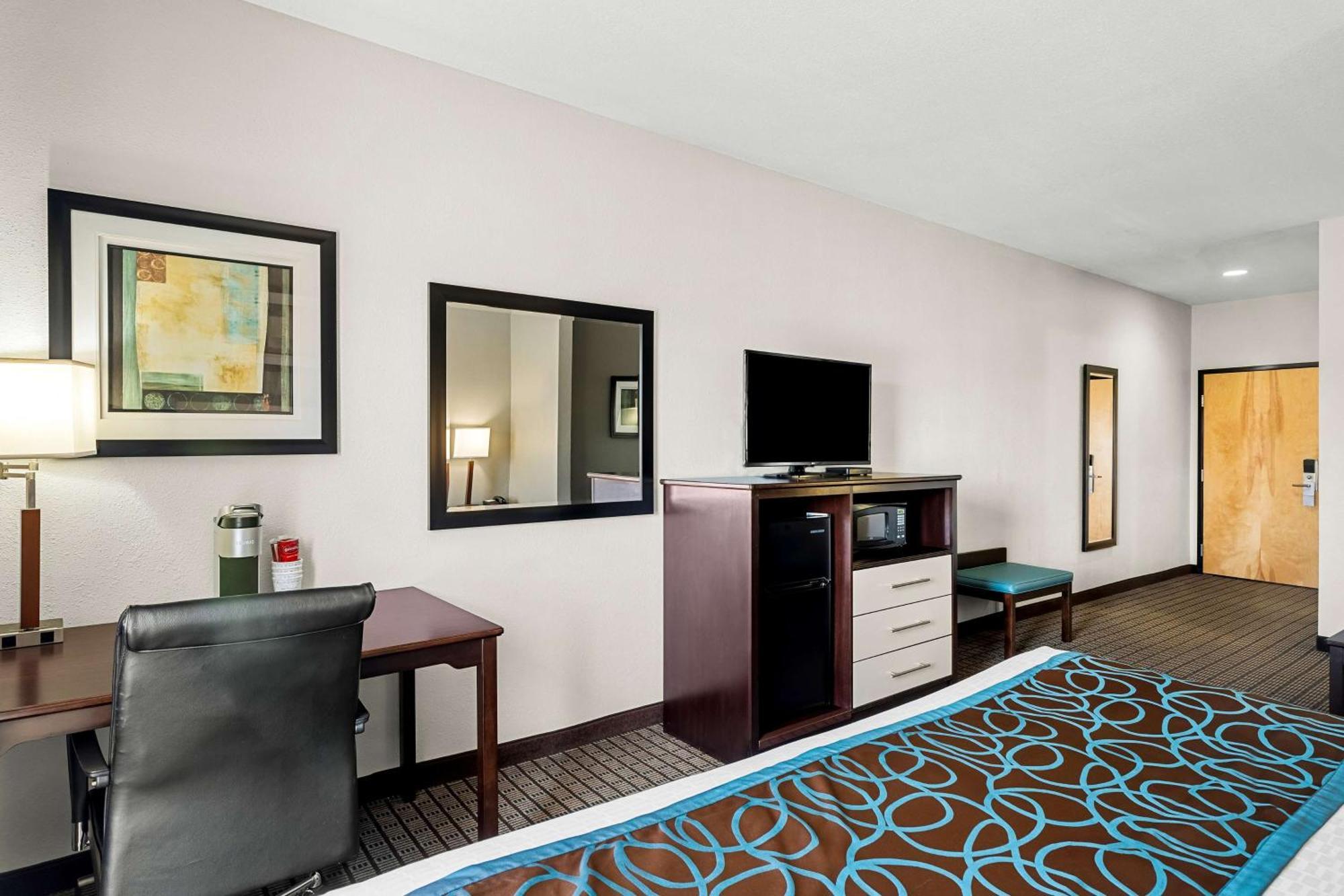 Best Western Plus - Magee Inn & Suites Ngoại thất bức ảnh