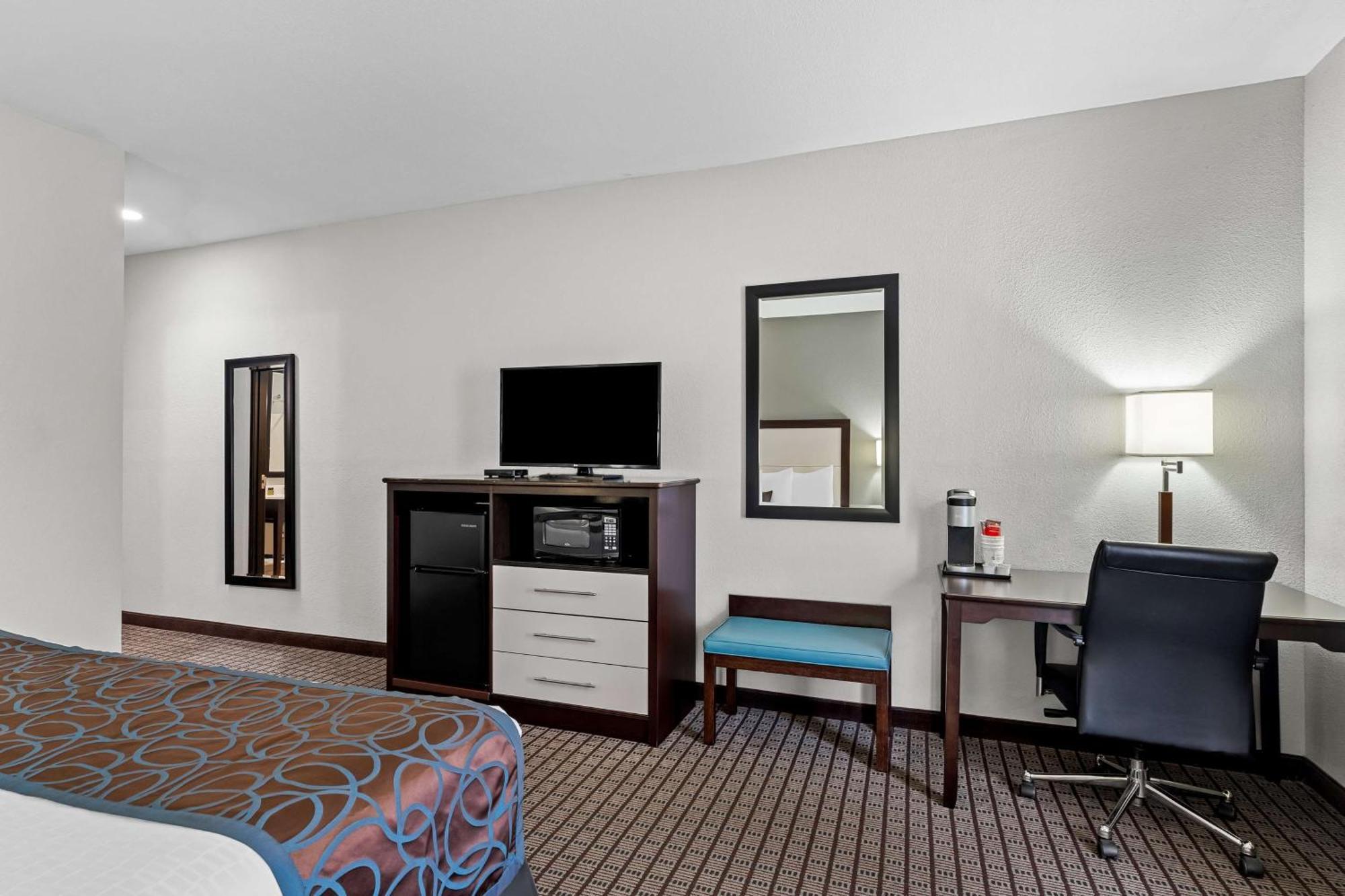 Best Western Plus - Magee Inn & Suites Ngoại thất bức ảnh